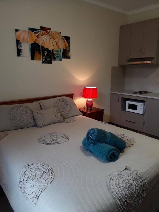 Motel Motor - Contactless 24 Hour Checkinn Available 3*
