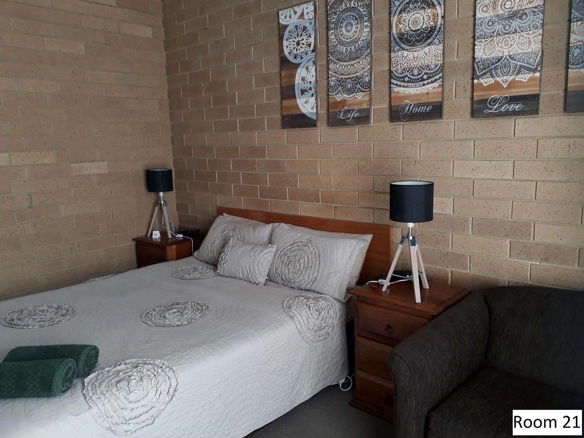 Motel Motor - Contactless 24 Hour Checkinn Available 3*