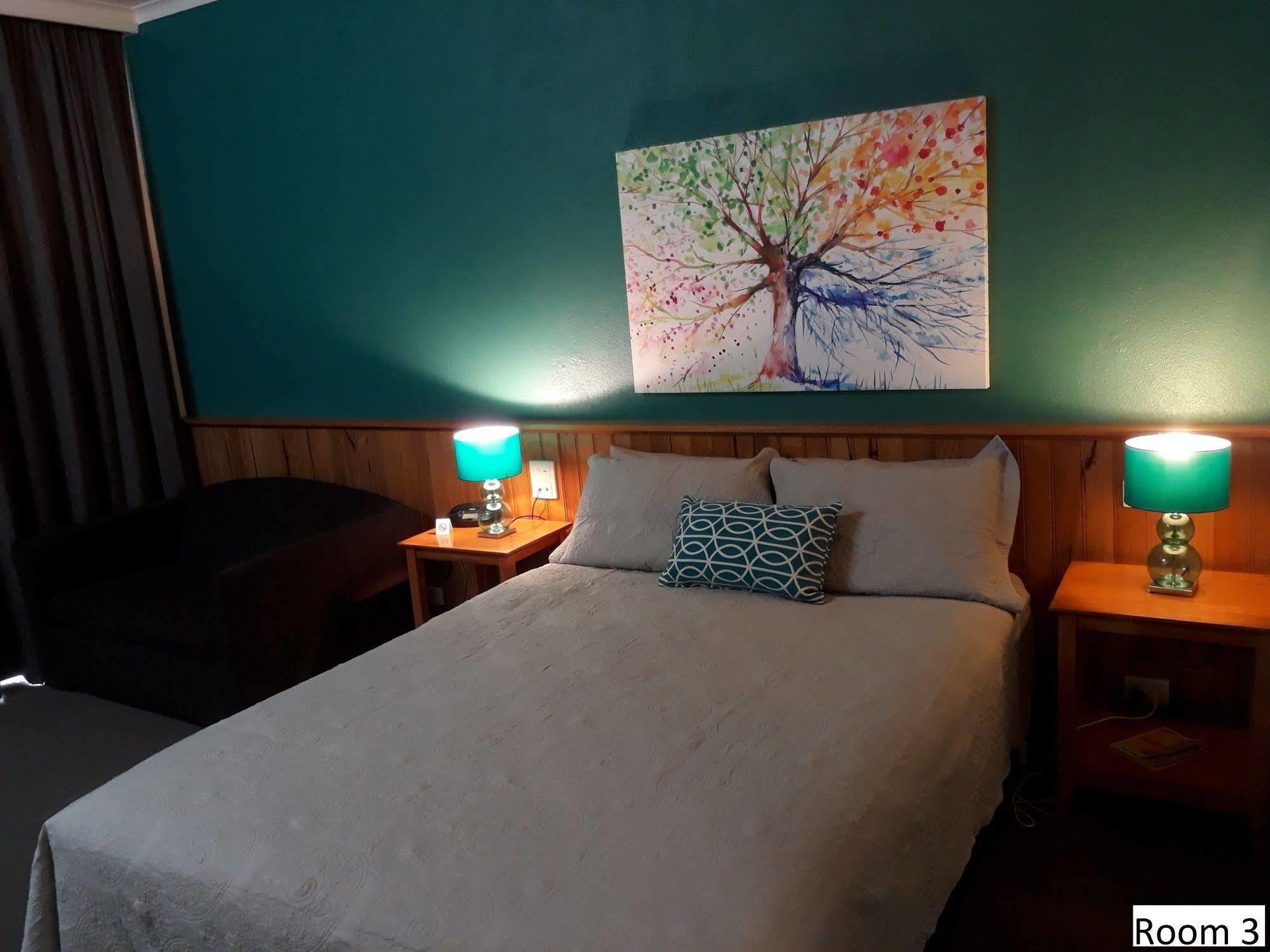 Motel Motor - Contactless 24 Hour Checkinn Available 3*